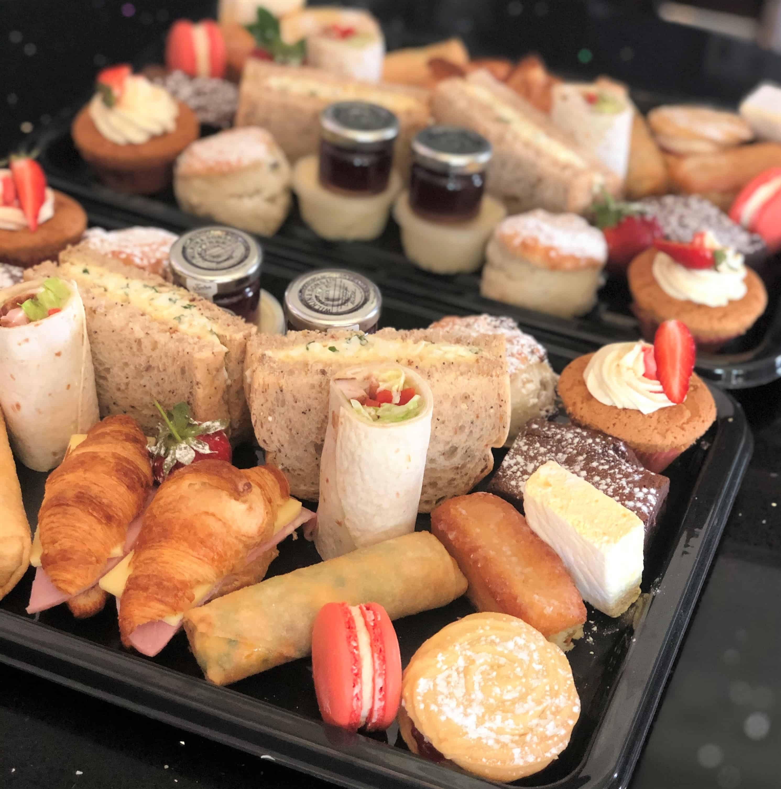 Pretty posh afternoon Tea (for 4) | A Park View Hotel