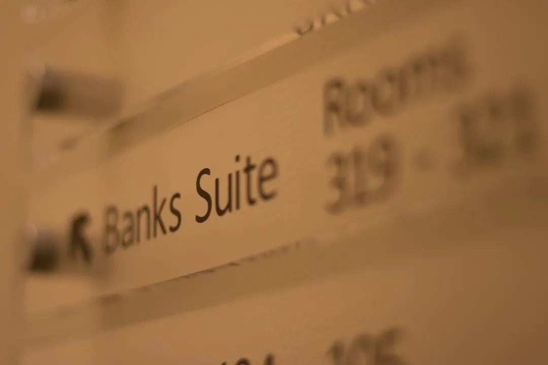 Banks Suite